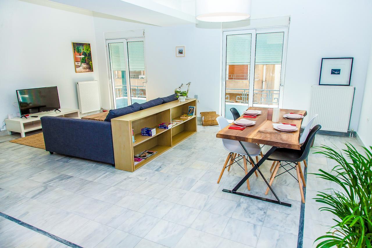 Alpha Boutique Apartment Next To Athens Museum Esterno foto